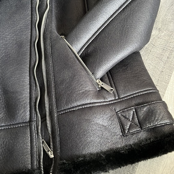 NWOT AFTF BASIC OUTERWEAR Women's Black Motorcycle Faux Fur Suede Jacket Size XL - Picture 3 of 11